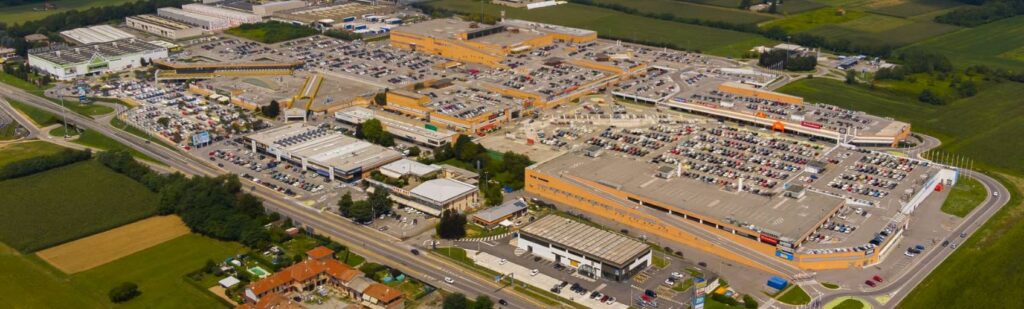 Centro commerciale Globo di Busnago