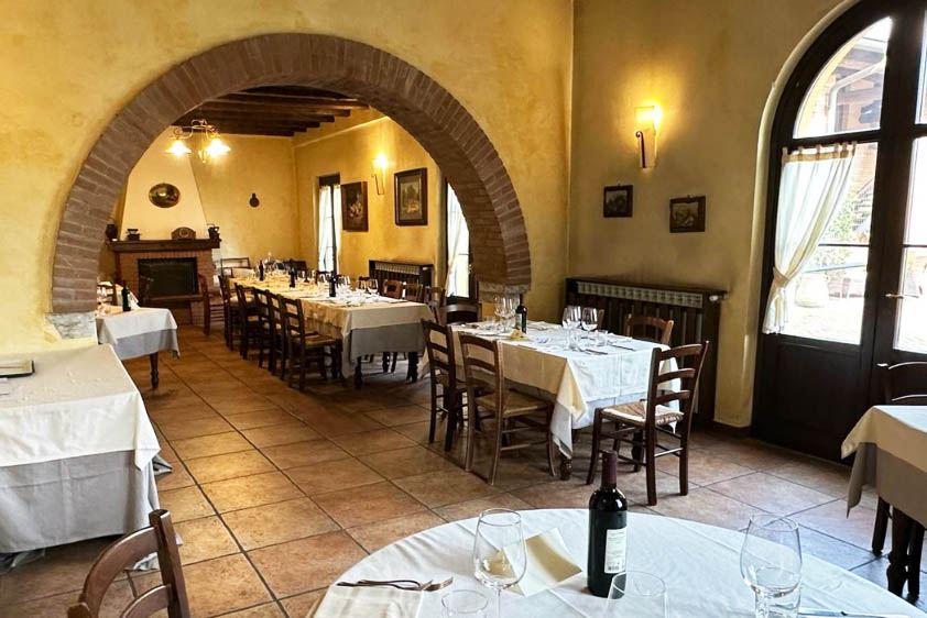 Sala "il Caminetto" Ristorante agriturismo La Camilla